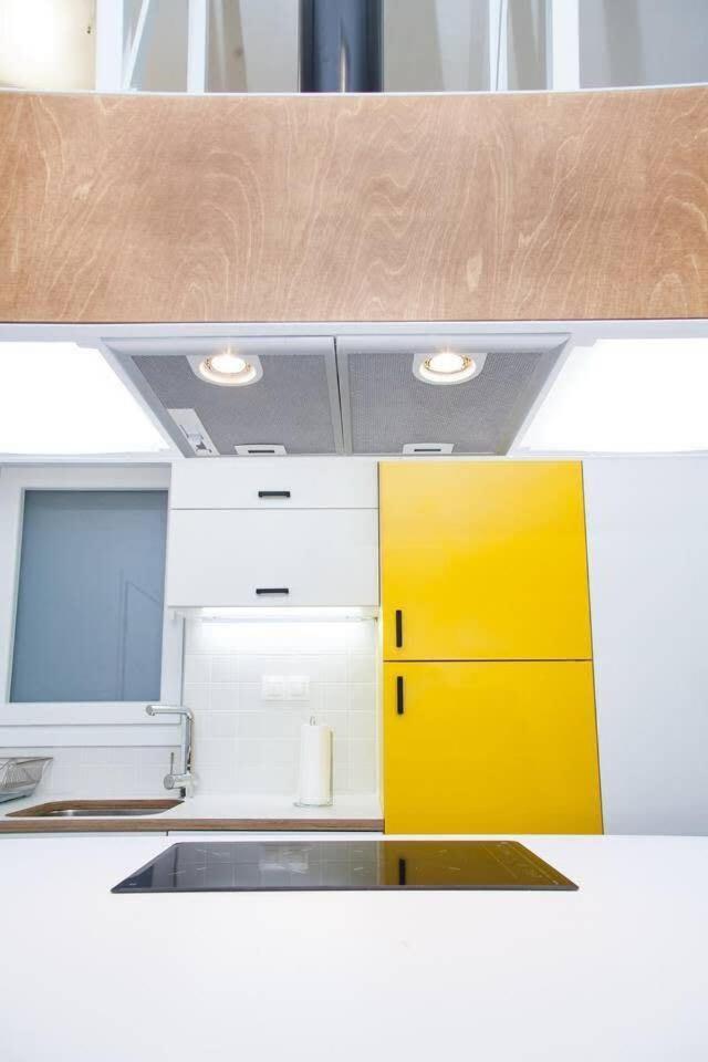 Fully Renovated, Modern Beauty In Central Athens! Ngoại thất bức ảnh