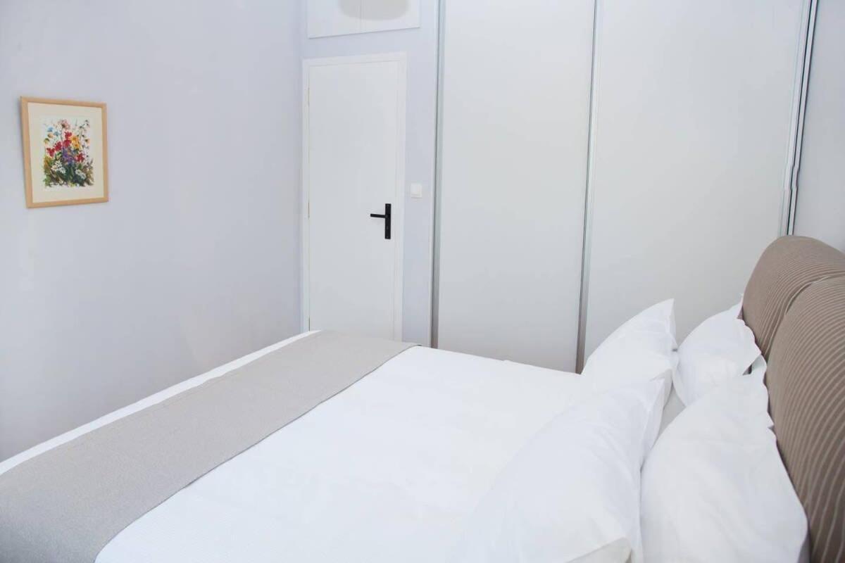 Fully Renovated, Modern Beauty In Central Athens! Ngoại thất bức ảnh