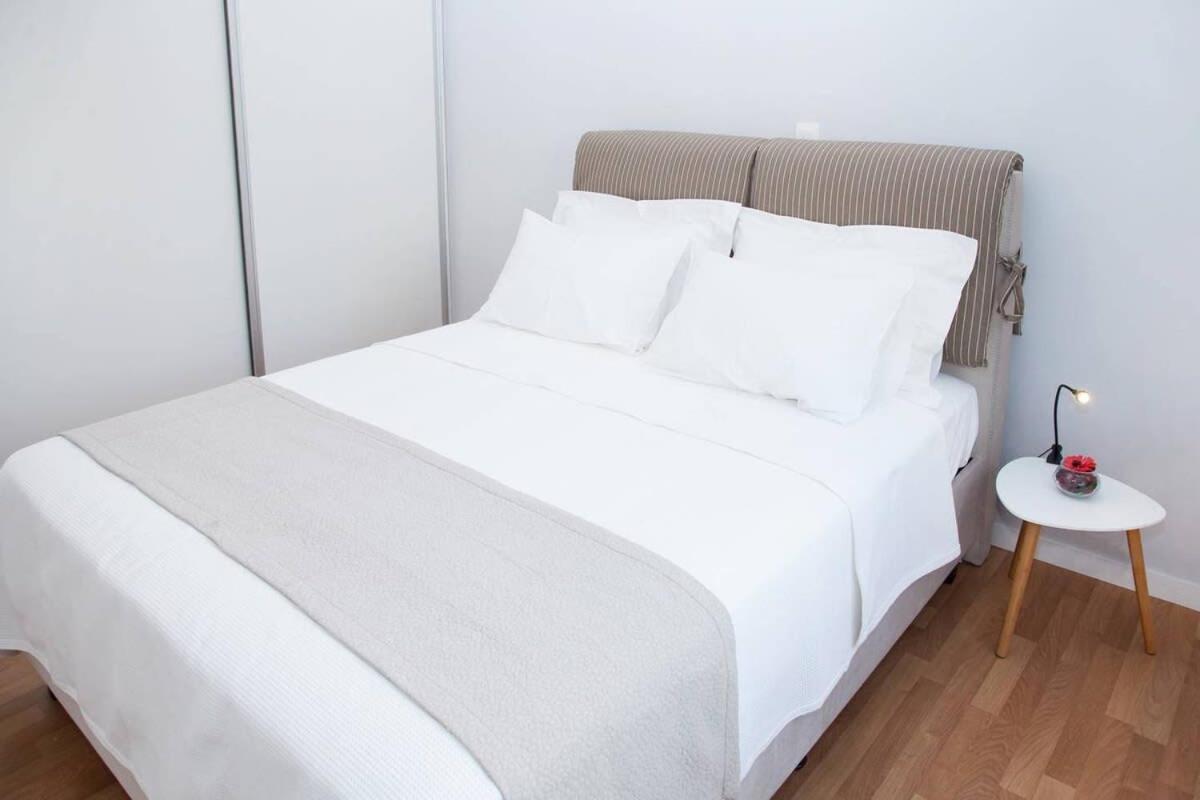 Fully Renovated, Modern Beauty In Central Athens! Ngoại thất bức ảnh